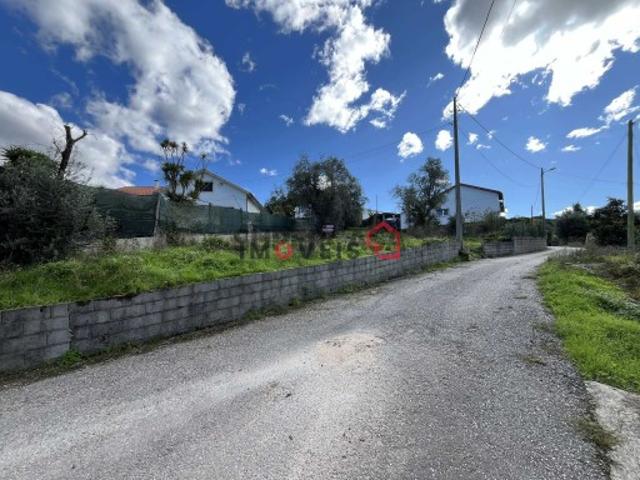 Terreno venda em Leiria