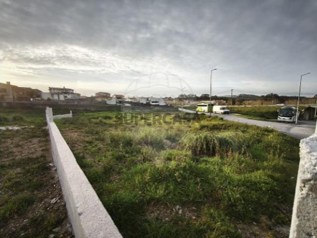 Terreno venda em Regueirinho, Santa Maria Da Feira