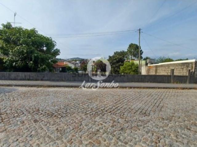 Terreno venda em Cense, Santo Tirso