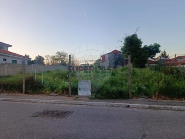 Terreno venda em Vila Nova De Gaia, Porto