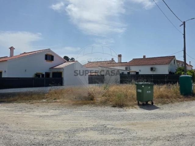 Terreno venda em Azeitão (São Lourenço e São Simão), Setúbal