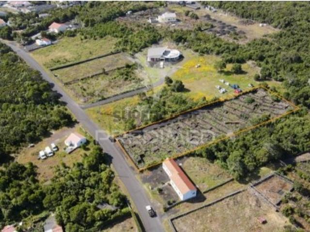Terreno venda em Açores, Madalena