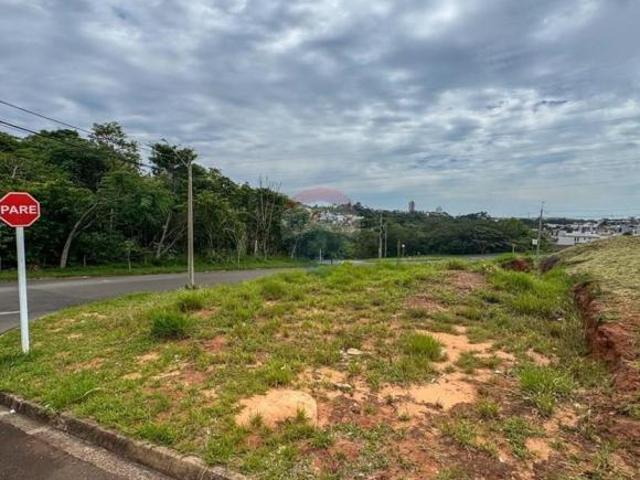 Terreno venda em Botucatu