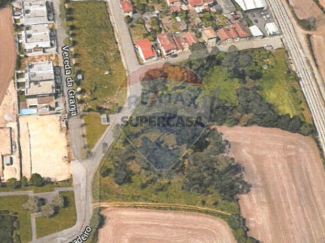 Terreno venda em Maia, Águas Santas