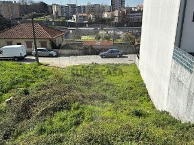 Terreno venda em Maia, Pedrouços