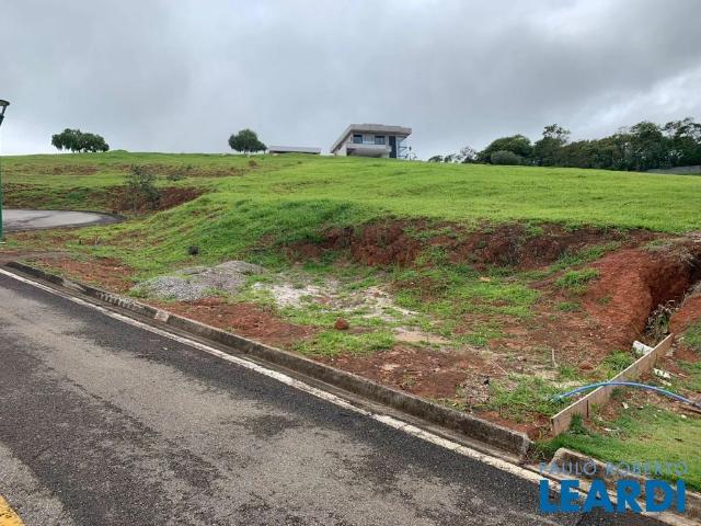 Terreno venda em Atibaia