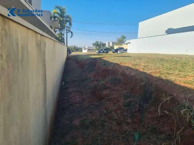 Terreno venda em Dumont