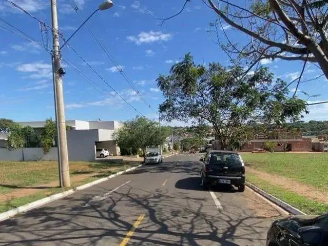 Terreno venda em Dumont