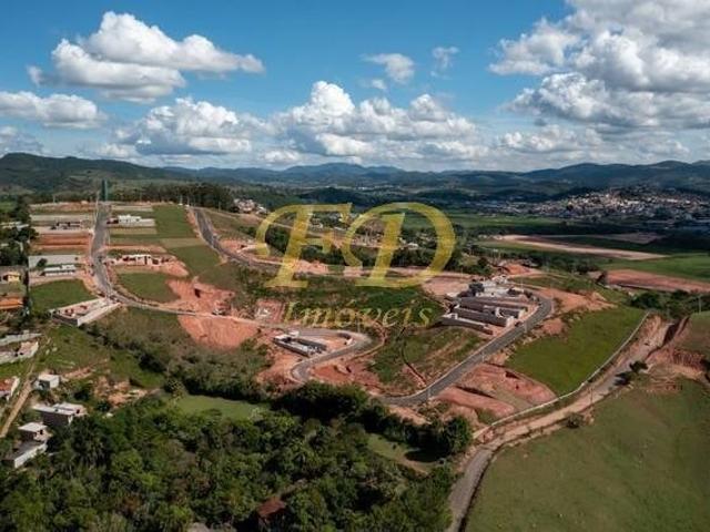 Terreno venda em Bom Jesus dos Perdões
