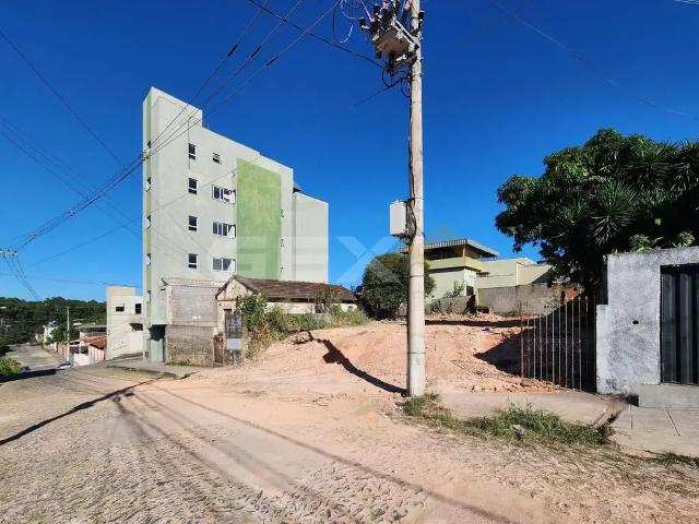 Terreno venda em Região Geográfica Imediata de Divinópolis, Divinópolis
