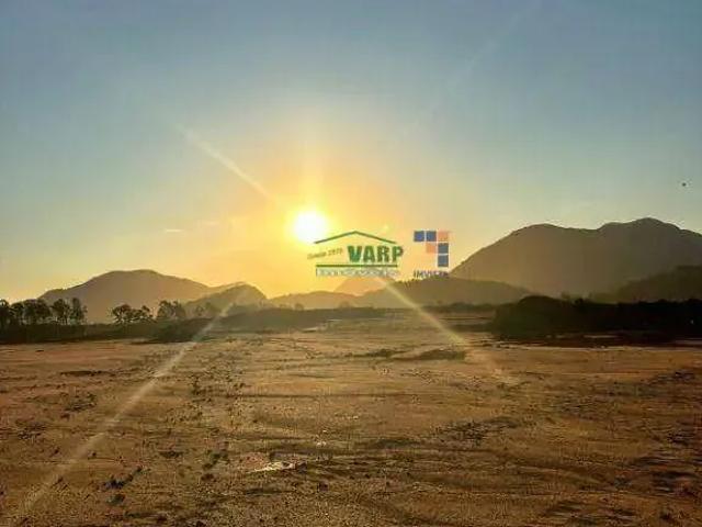 Terreno venda em Região Geográfica Imediata de Vitória, Região Metropolitana da Grande Vitória
