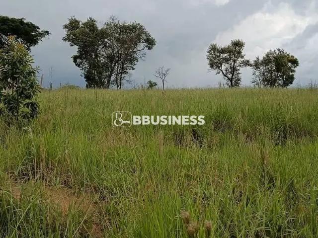 Terreno venda em Condomínio Portal Áurea, Ibiúna
