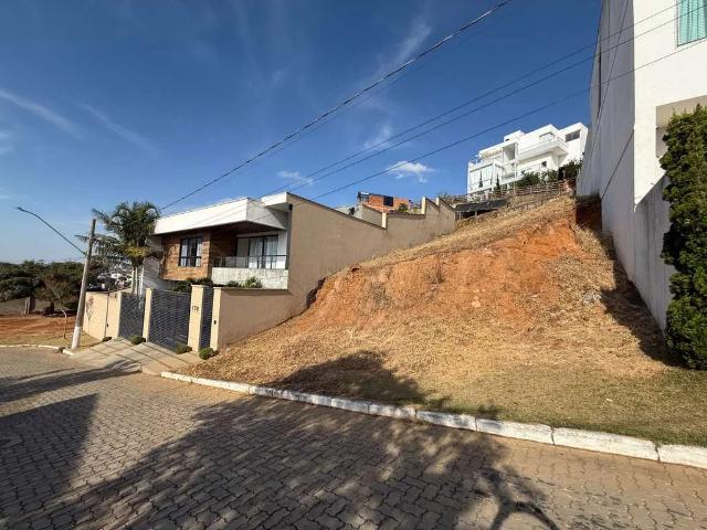 Terreno venda em Via do Sol, Juiz de Fora