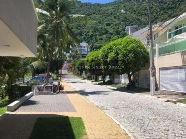 Terreno venda em Região Geográfica Imediata do Rio de Janeiro, Região Metropolitana do Rio de Janeiro