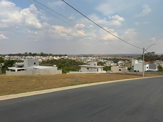 Terreno venda em Residencial Jardim Canedo III, Senador Canedo