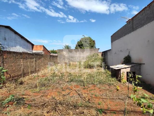 Terreno venda em Região Geográfica Imediata de Uberlândia, Oliveira Fortes