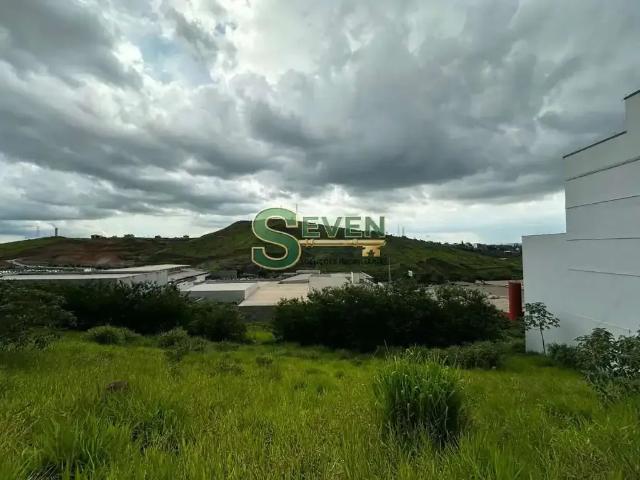 Terreno venda em Região Geográfica Imediata de Volta Redonda-Barra Mansa, Volta Redonda