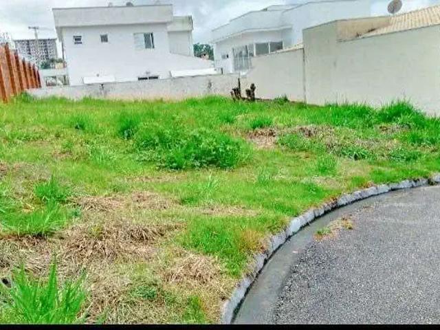 Terreno venda em Conjunto Habitacional Jardim Serrano, Votorantim