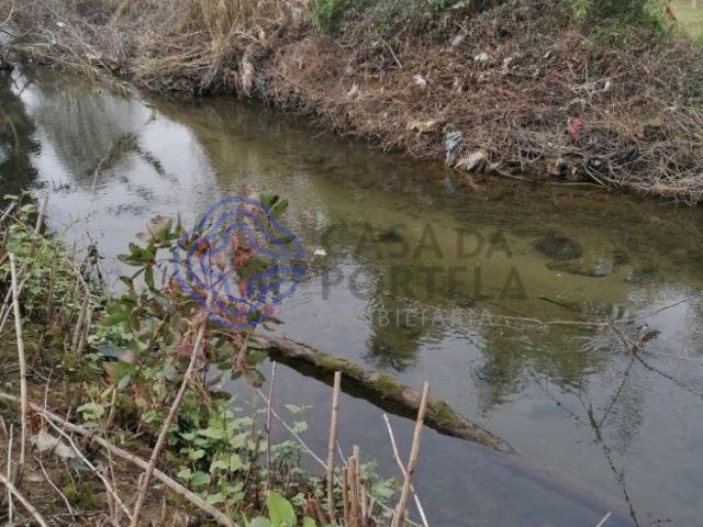 Terreno venda em Valongo, Porto