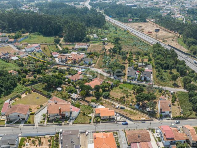 Terreno venda em Anta, Aveiro