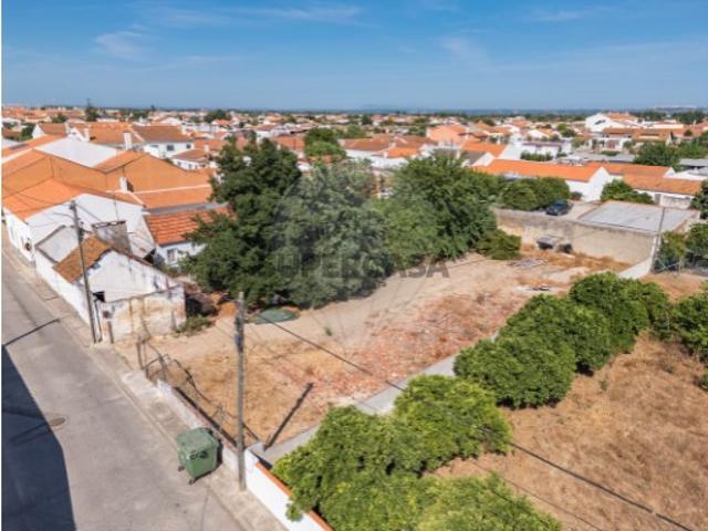 Terreno venda em Almeirim, Santarém