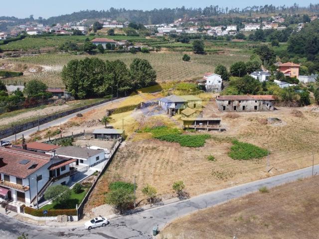 Terreno venda em Felgueiras, Porto
