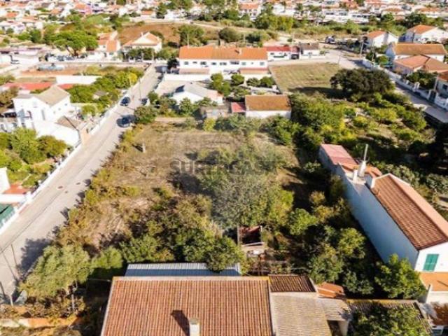 Terreno venda em Fernão Ferro, Seixal