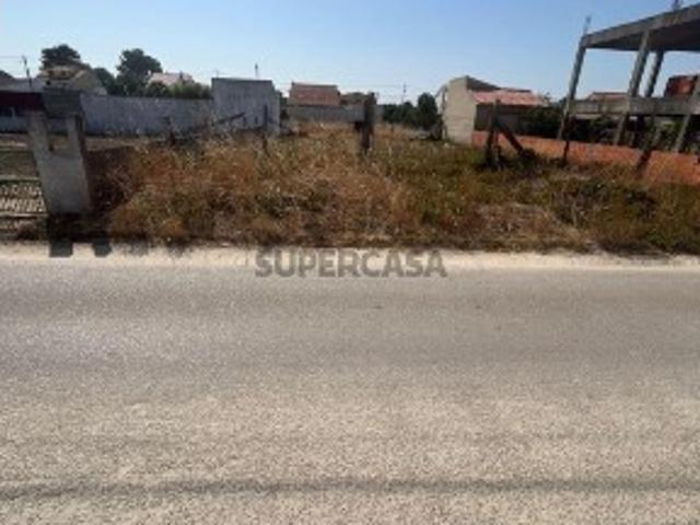 Terreno venda em Laranjeiras, Seixal