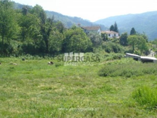 Terreno venda em São Cristóvão De Nogueira, Viseu