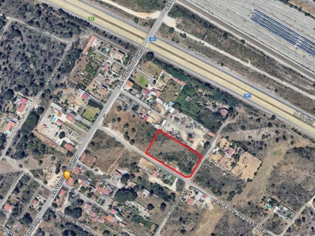 Terreno venda em Seixal, Setúbal