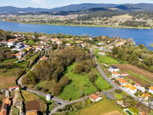 Terreno venda em Vila Nova De Cerveira, Viana Do Castelo
