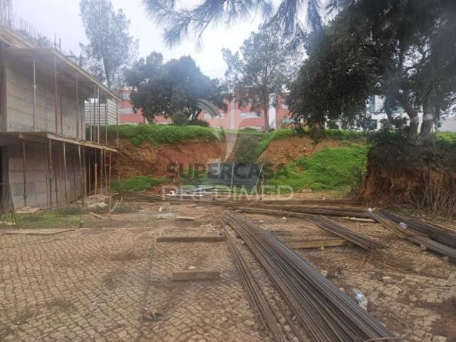 Terreno venda em Lagoa, Faro