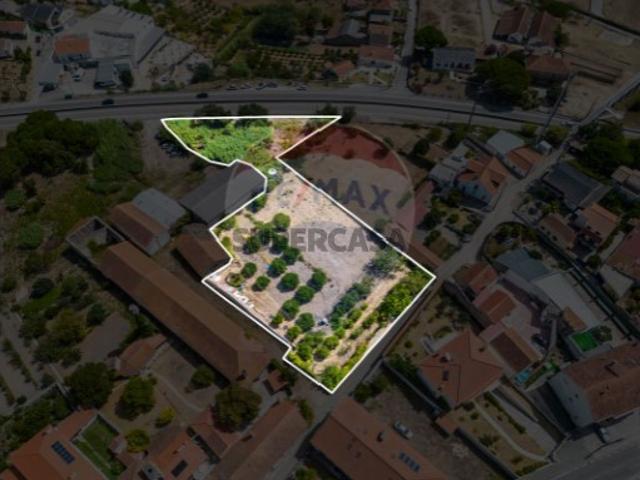 Terreno venda em Parceiros e Azoia, Leiria