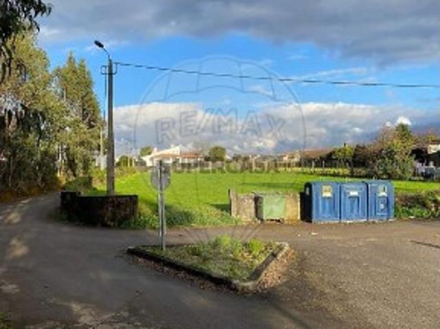 Terreno venda em Oliveira De Azeméis, Aveiro