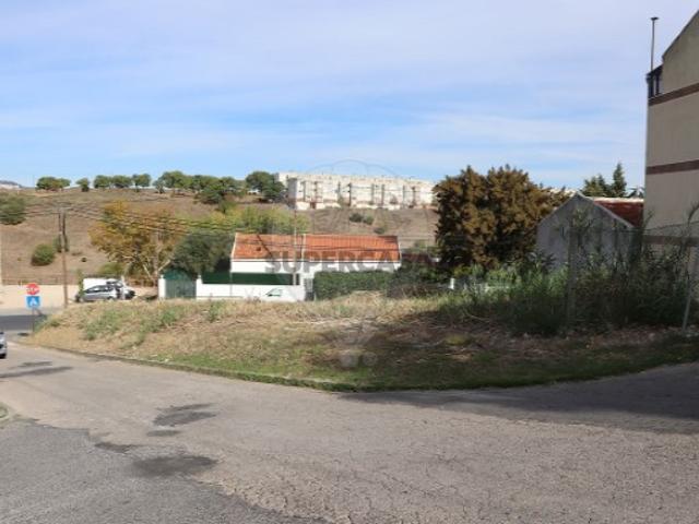 Terreno venda em Lisboa
