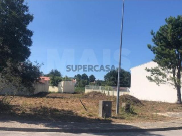Terreno venda em Marinha Grande, Leiria