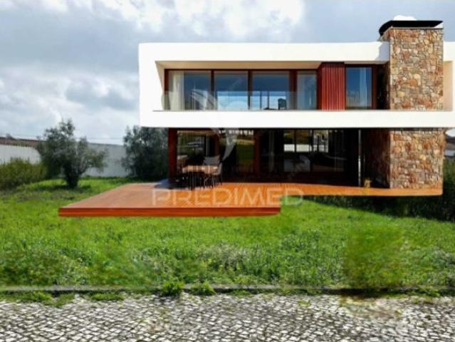Terreno venda em Rio Maior, Santarém