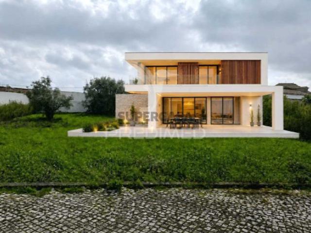 Terreno venda em Rio Maior, Santarém