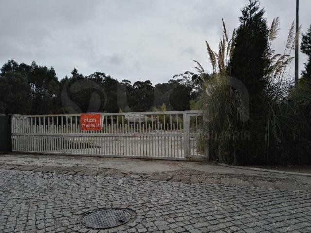 Terreno venda em Avilhó, Porto