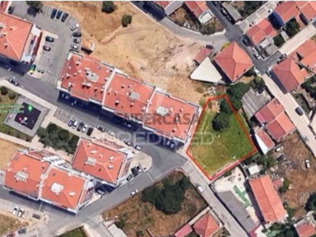 Terreno venda em Amadora, Lisboa