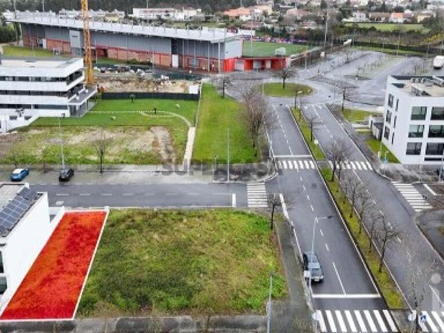 Terreno venda em Maia, Porto