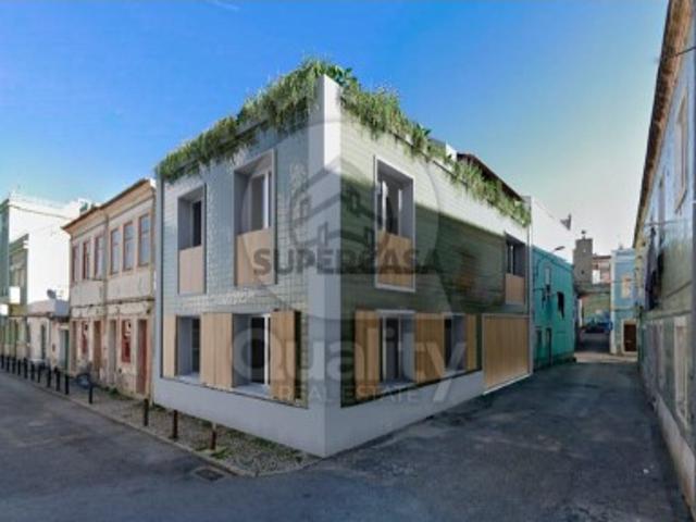 Terreno venda em Bairro Ferroviário, Barreiro