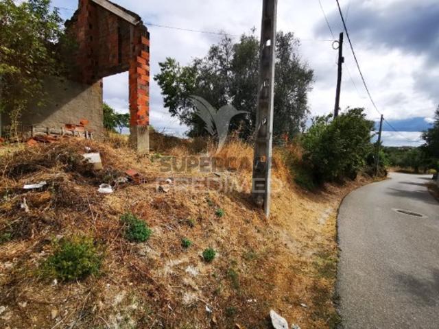 Terreno venda em Curvaceiras Pequenas, Tomar