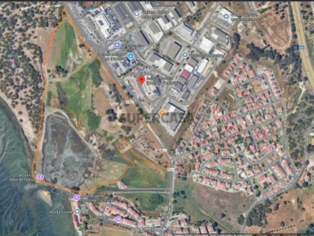 Terreno venda em Urbanização Alto do Romão, Barreiro