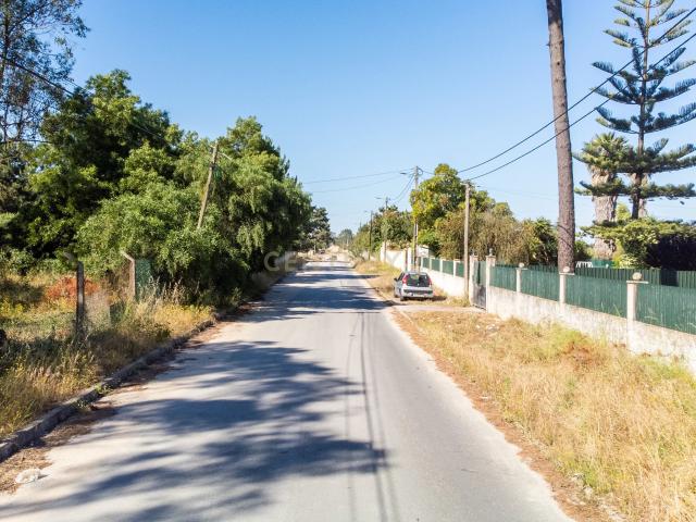 Terreno venda em Seixal, Fernão Ferro