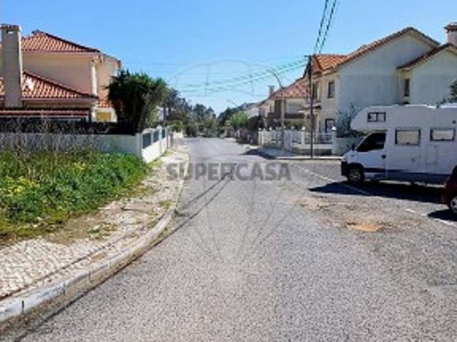 Terreno venda em Bairro dos CTT, Odivelas