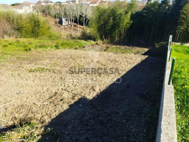 Terreno venda em Mamodeiro, Aveiro
