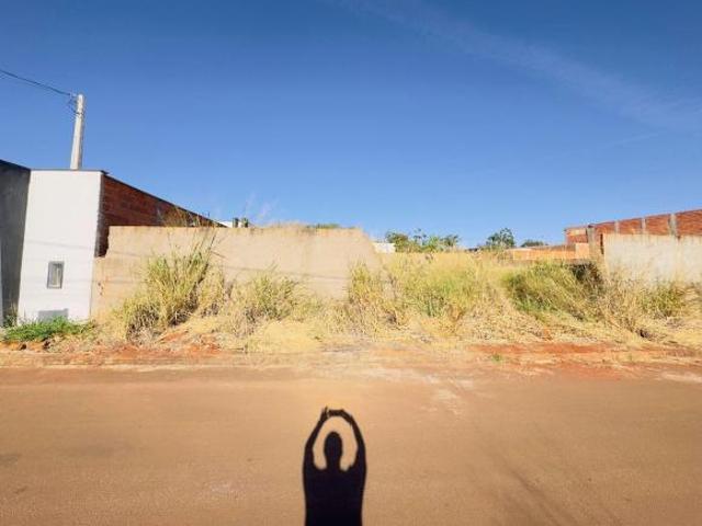 Terreno venda em Residencial Drummond, Ituiutaba
