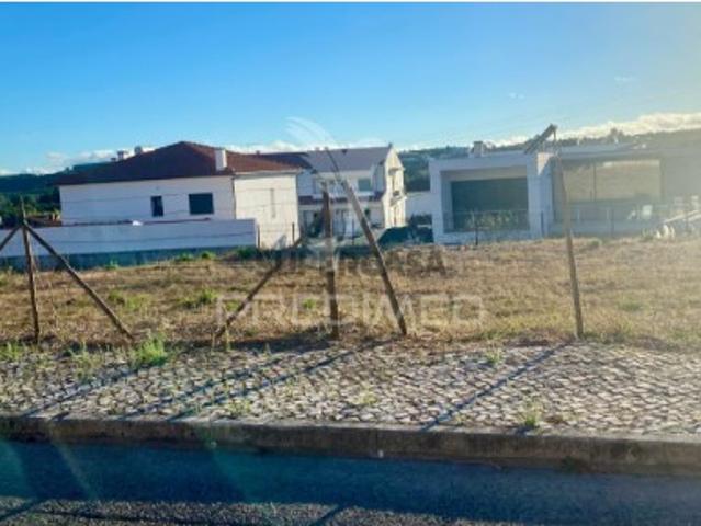 Terreno venda em Rio Maior, Santarém