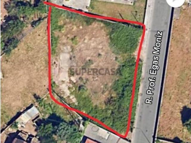 Terreno venda em São João Da Madeira, Aveiro